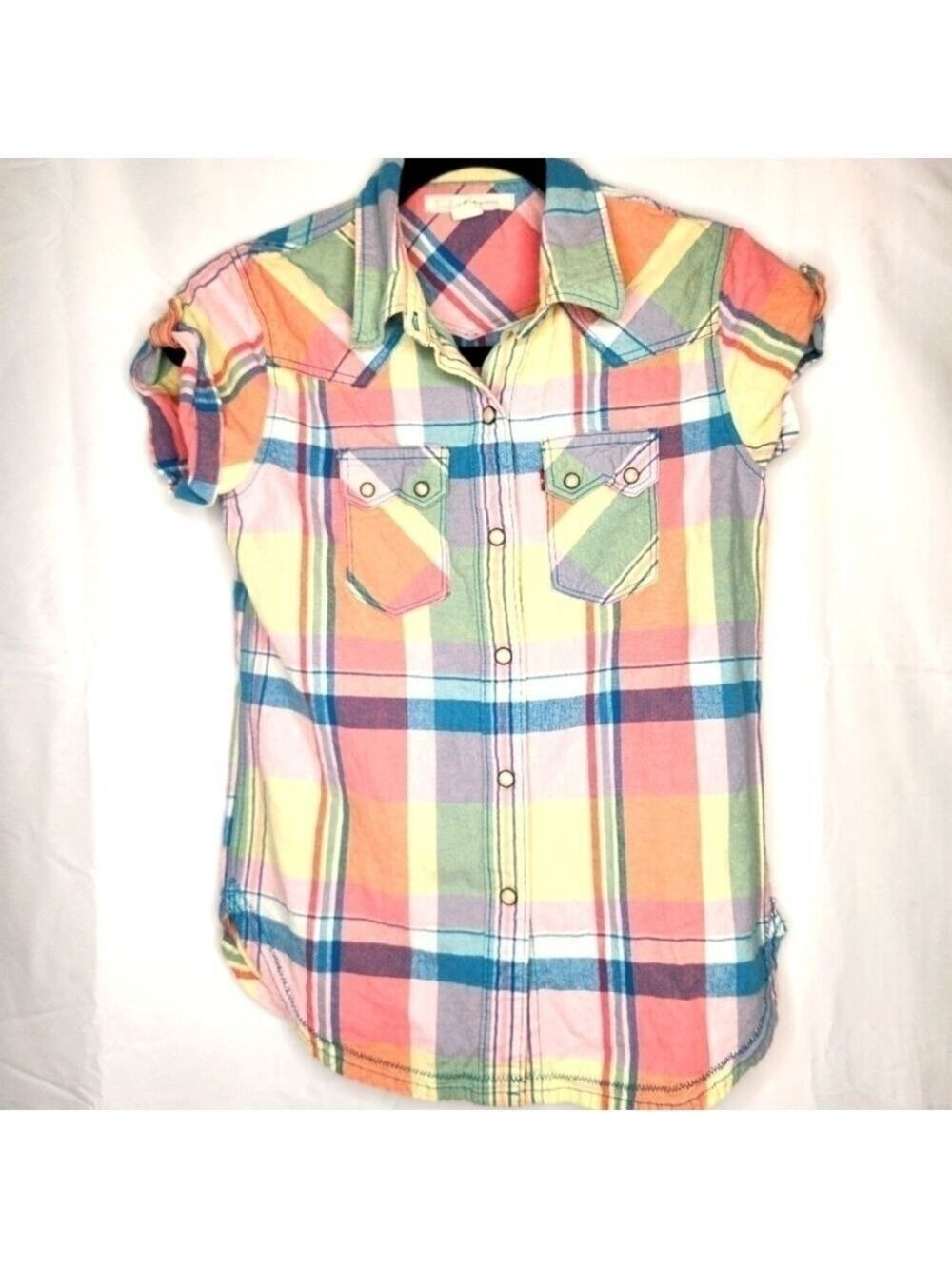 Levi's vintage blouse XS rainbow plaid cowgirl cut pockets snap buttons western